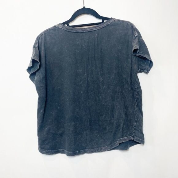 Vintage Canvas Wild at Heart Young Wild and Free Mineral Wash Size Medium - Picture 3 of 5